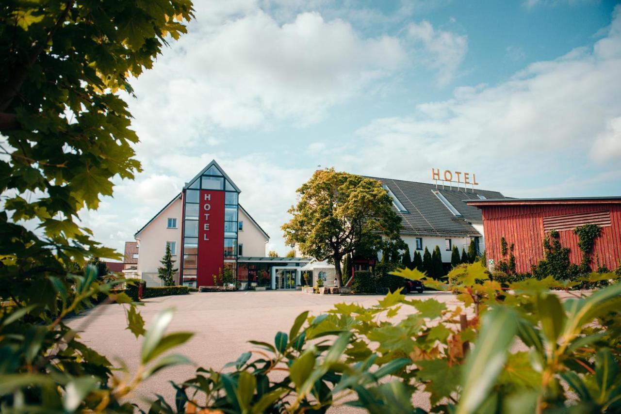 Hotel & Restaurant Ochsen Merklingen Exterior photo